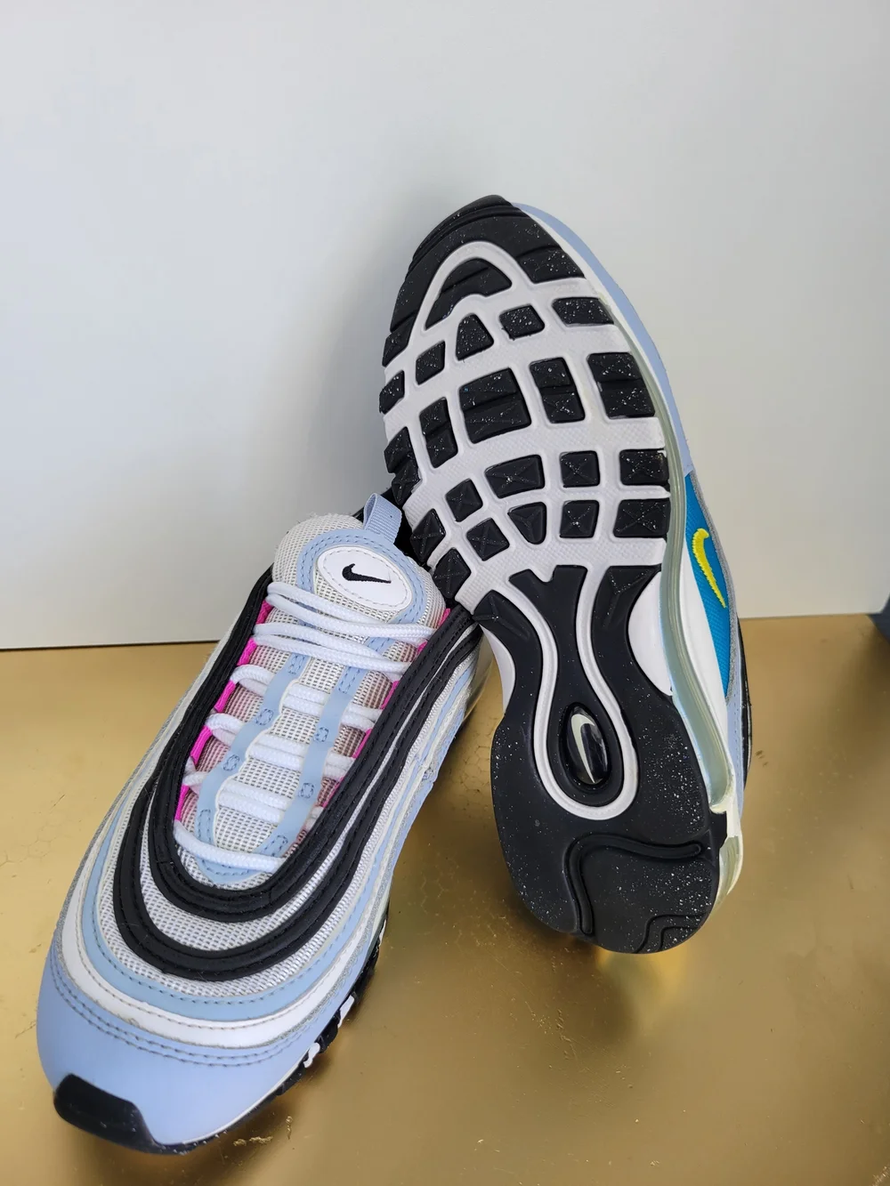Nike Air Max 97 Sneakers in Light Blue, Black & White Size 4Y Fits Women 5.5
